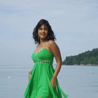 Soumya Bollapragada hot in green mini skirt pictures | Picture 67380